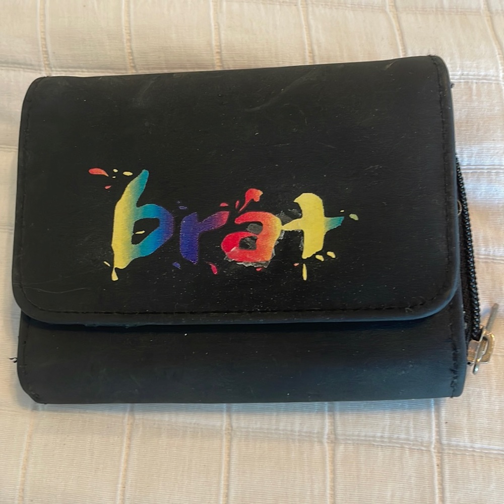 Y2K wallet Brat black